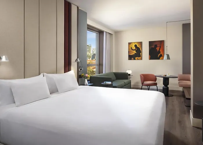 Nh Barcelona Diagonal Poblenou Hotel