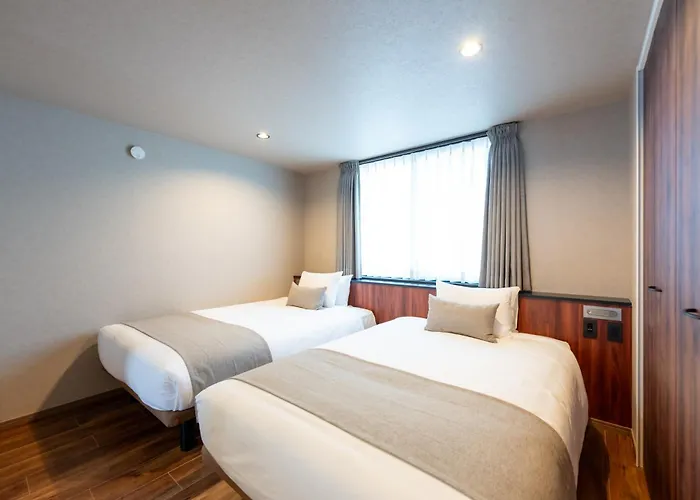 Lana Tokyo Hotel