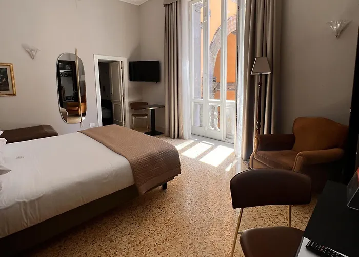 Dimora Donna Elena Bed & Breakfast Naples