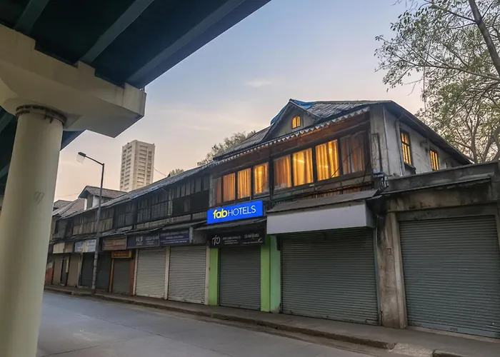Fabhotel Malali Residency Mumbai