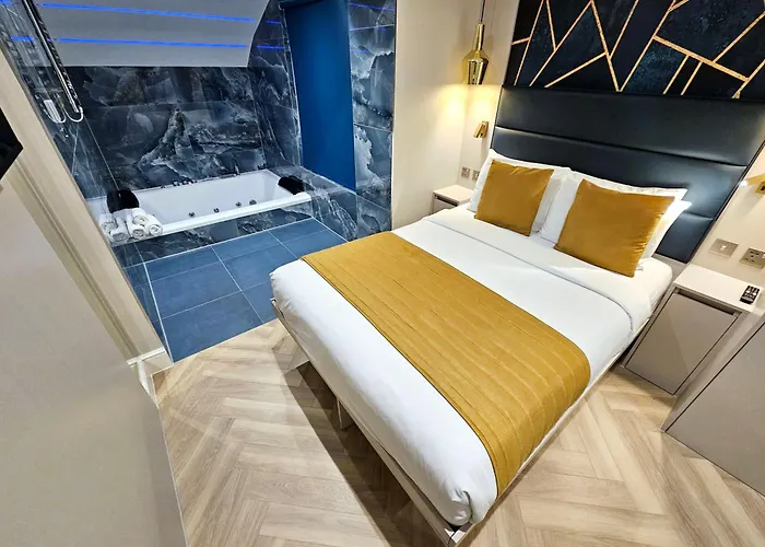 Nox Earls Court Aparthotel London