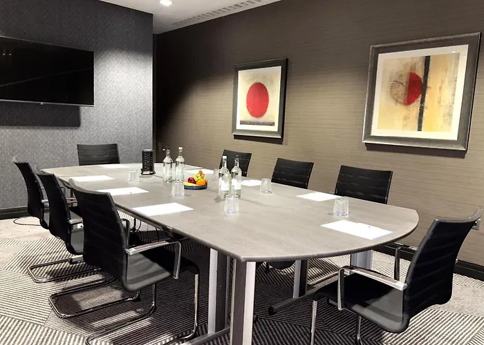 Doubletree By Hilton London - West End Hotel
