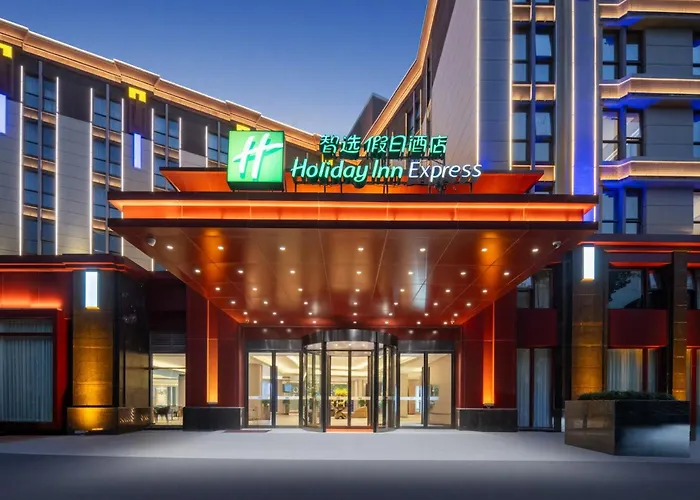 Holiday Inn Express Shanghai Putuo By Ihg