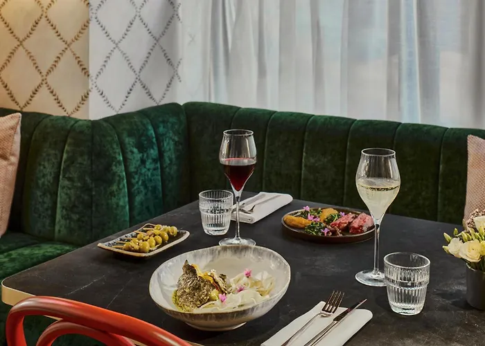 Nh Collection Paris Ponthieu Champs-Elysees