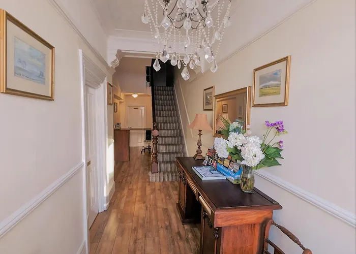 The Senarth Hotel Llandudno