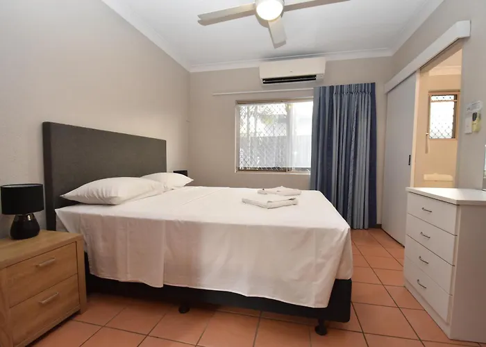 Royal Palm Villas Cairns