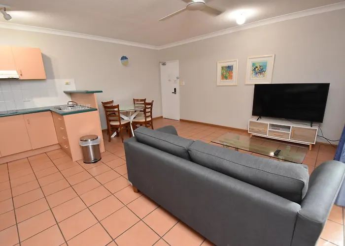 Royal Palm Villas Cairns