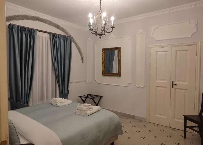 Carafa Di Maddaloni Residenza Di Charme Hotel Naples