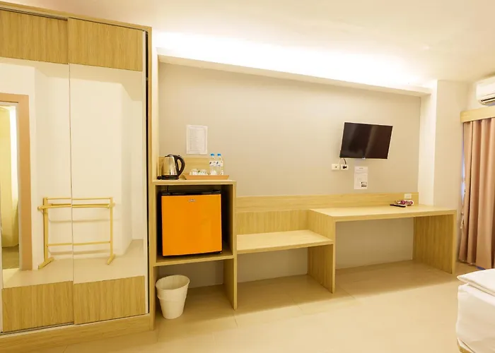 Prom Ratchada Hotel Bangkok