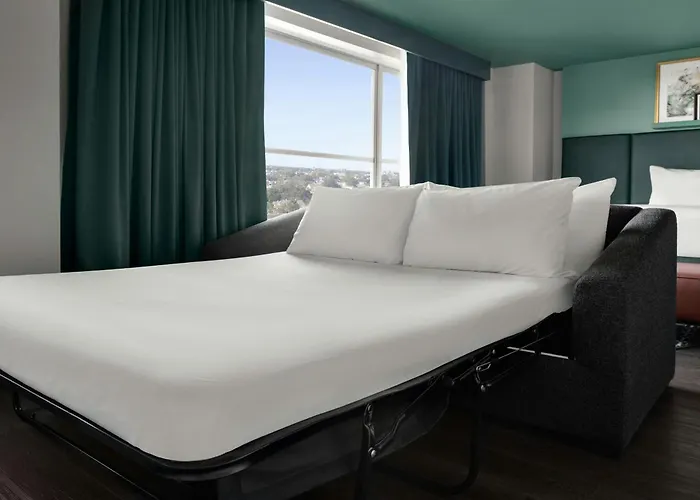 Hotel Tonnelle New Orleans, A Tribute Portfolio Hotel