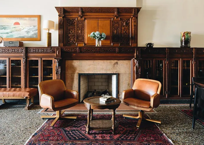 Chicago Athletic Association, Part Of Hyatt Hotel