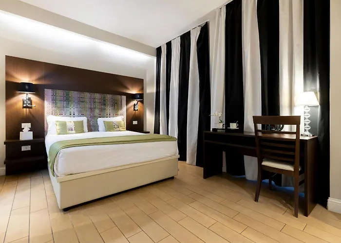 Chic&Town Luxury Rooms Piazza Del Popolo Rome