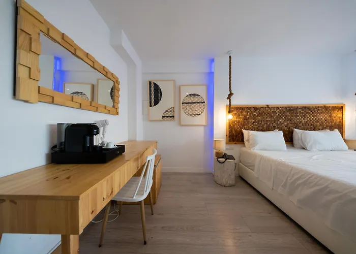 Blue Harbour Boutique Aparthotel Ayia Napa