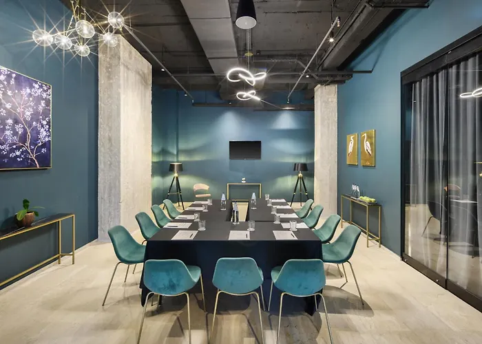 Skylark, Aluma Hotels & Resorts Athens