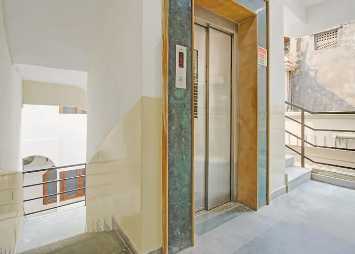 Hotel O Sri Residency Near Hyderabad Central