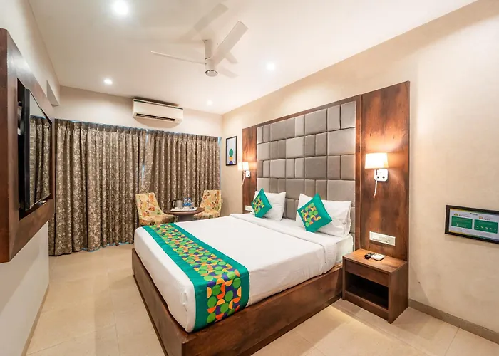 Treebo Premium Nova Candolim With Pool And Spa