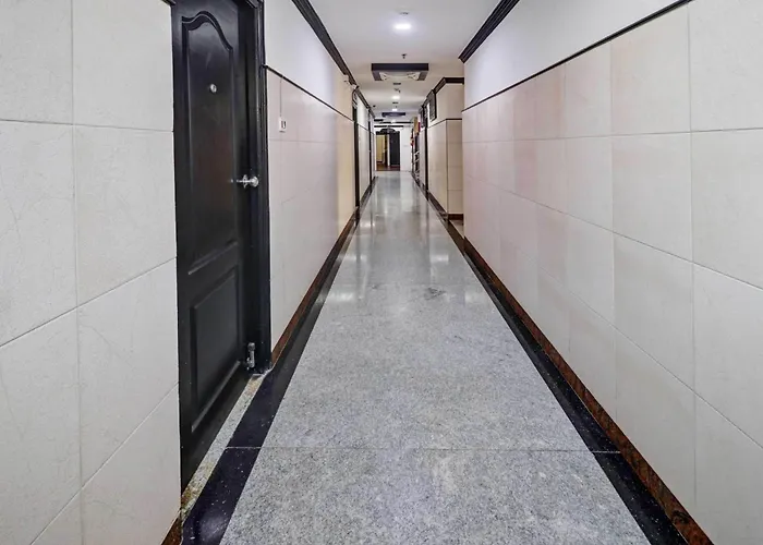 Super Collection O Sabharwal Residency Near Lalbagh Botanical Garden Hotel Bangalore