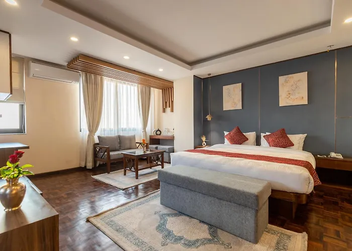 Apex Business Hotel - Tribhuvan International Airport, Kathmandu