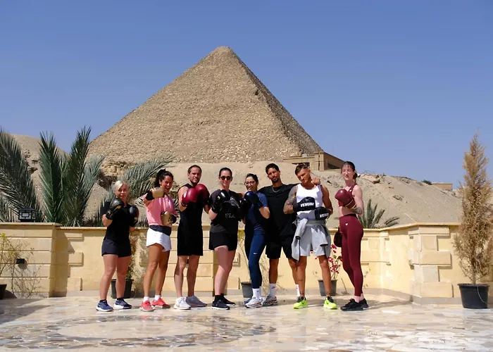 Crystal Pyramid Inn Cairo