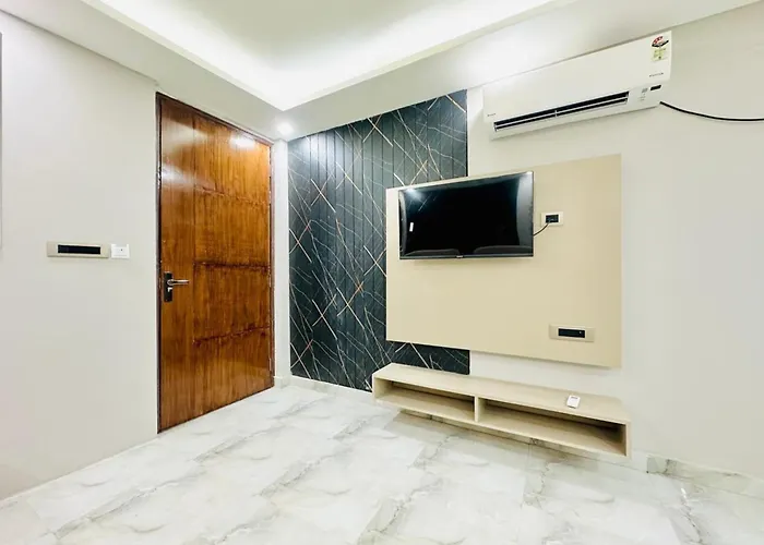 Hotel Grand Galaxy Delhi Unit By Gk Group Near Igi Airport New Delhi