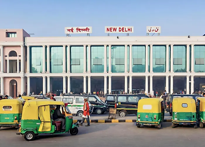 Hotel Fortuner -3 Minutes Walk From Karol Bagh Metro Station Delhi 