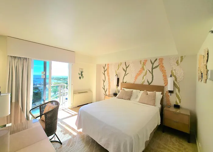 Ocean View Room At Ala Moana Hotel- Fees Include Honolulu