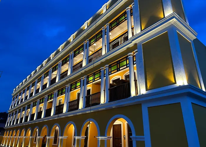 Hotel Grand Palais Bangalore