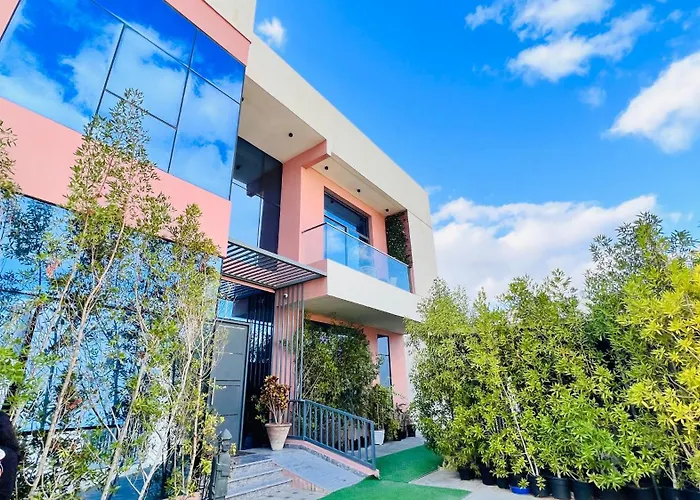 Boutique-Trade Center Bed & Breakfast Dubai