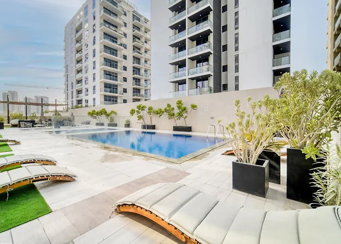 Stella Stays Lana Tower Dubai