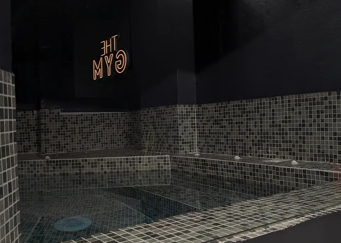 Ermass Athens Aparthotel