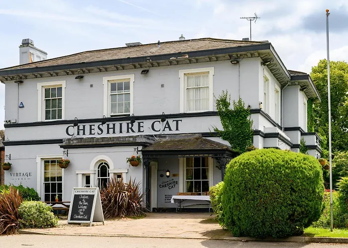 The Cheshire Cat By Innkeeper'S Collection Chester