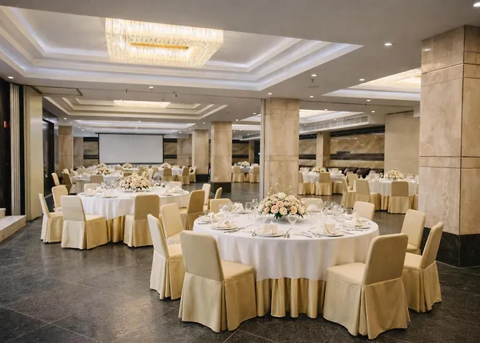 Hotel O2 Oxygen Kolkata