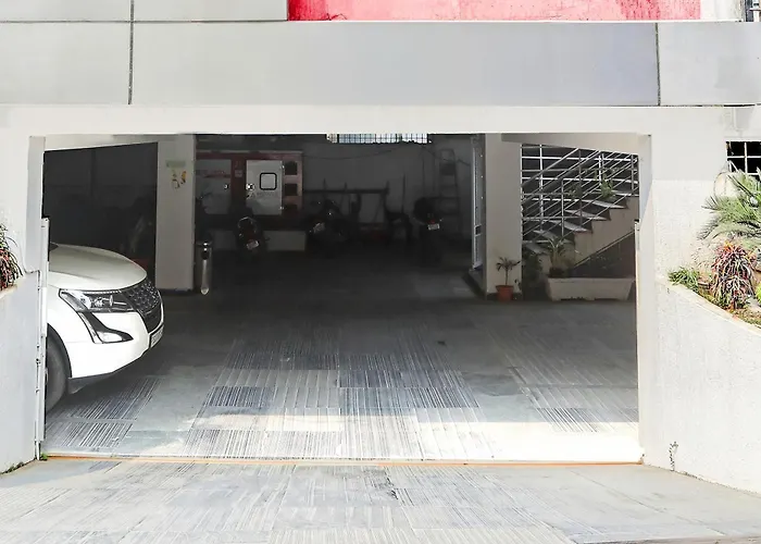 Super Collection O Ssr Royal Suites Hyderabad