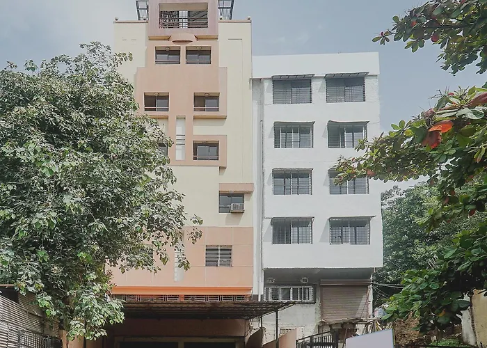 Super Hotel O River View Near Shaniwar Wada Pune