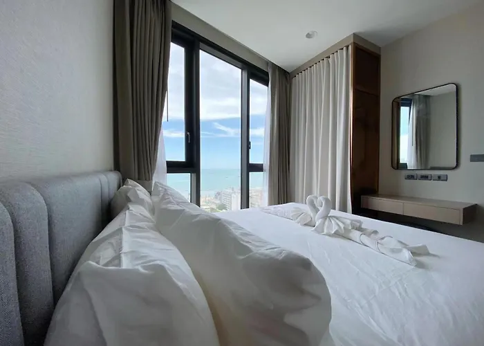 Edge Central Pattaya Sky