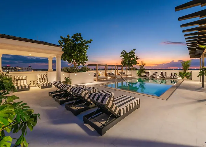 The Avenue Coral Gables Hotel Miami