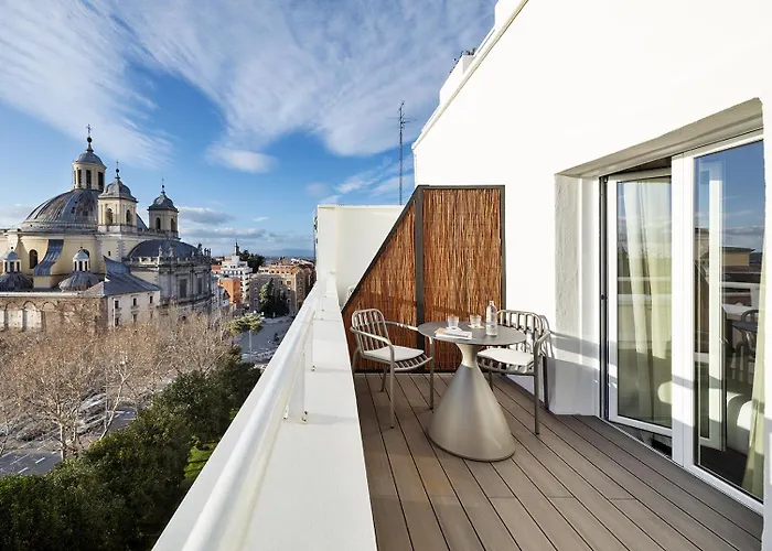 One Shot La Latina Hotel Madrid