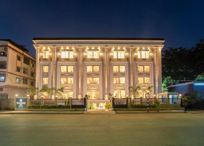 Treebo Premium Nagpur Automotive Square Hotel