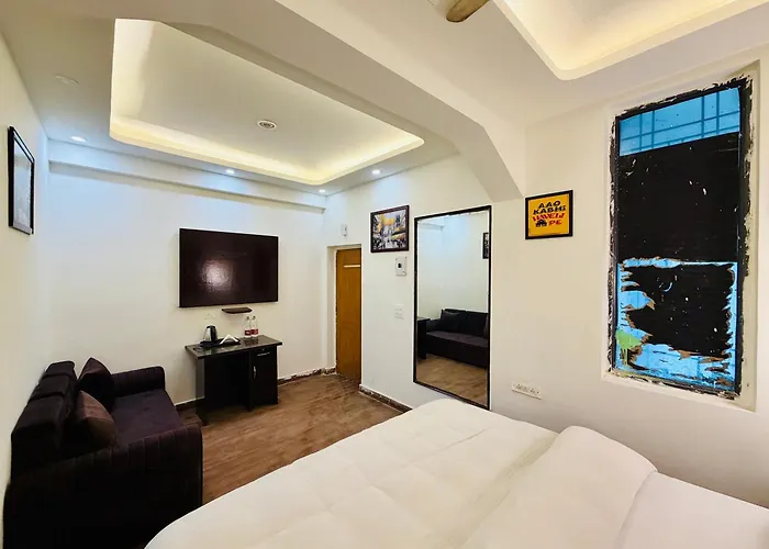 The White Orchid- Near Noida City Center