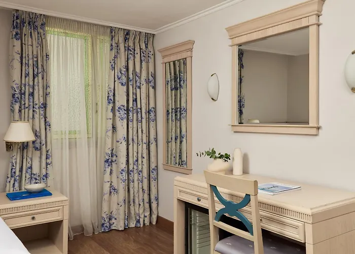 Titania Hotel Athens