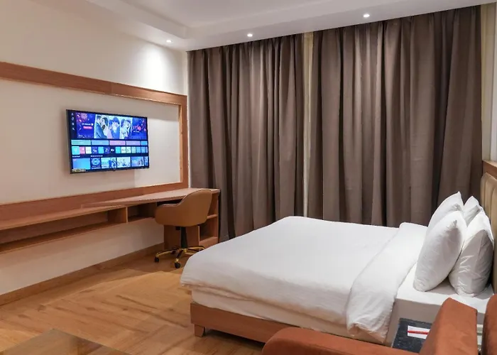 Ramada By Wyndham Mussoorie Mall Road