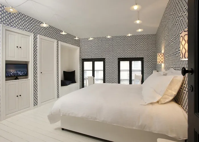 La Maison Haute Guesthouse Brussels