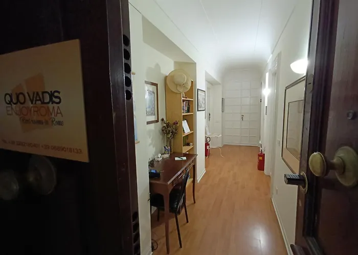 Quo Vadis Roma 2 Bed & Breakfast