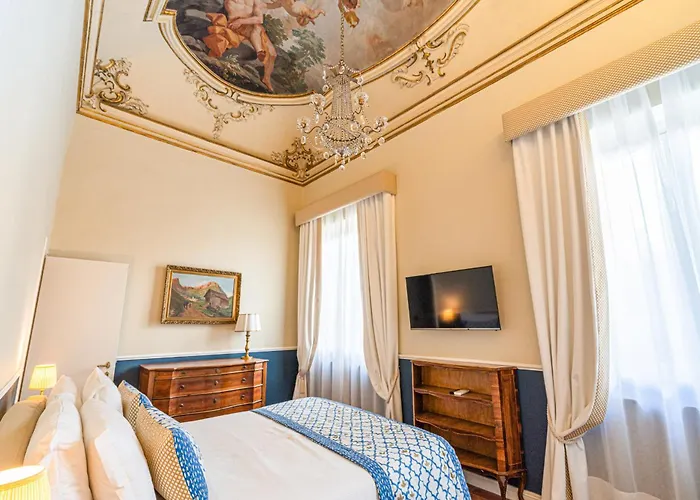 Dimora Del Cardinale - Authentic Historic Residence Florence