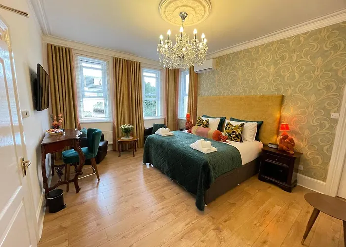 Ashbys Accommodation & Spa Hire Portsmouth