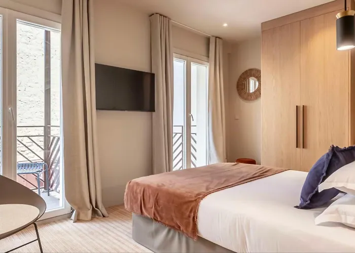 Suites Fl By Sweett Paris