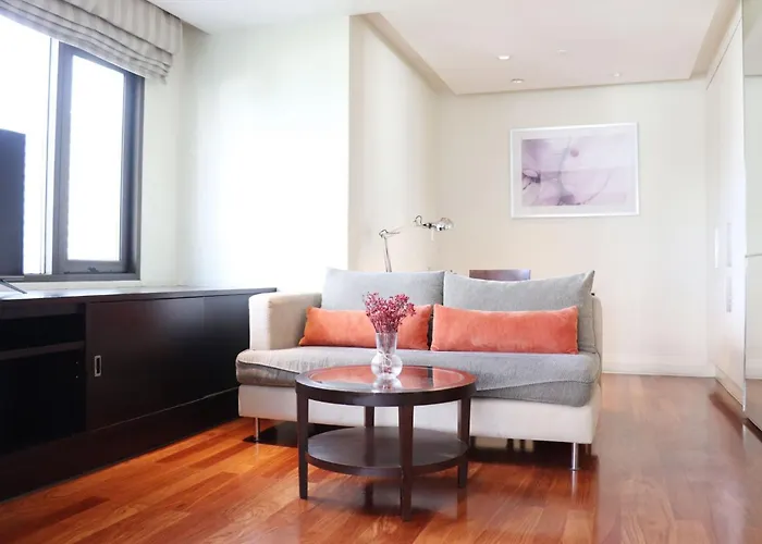 The Quarter Saladaeng By Uhg Hotel Bangkok