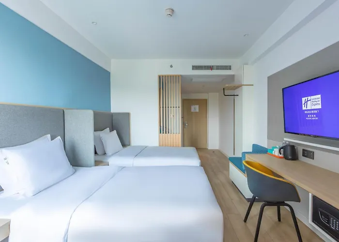 Holiday Inn Express Shanghai Pudong Airport By Ihg