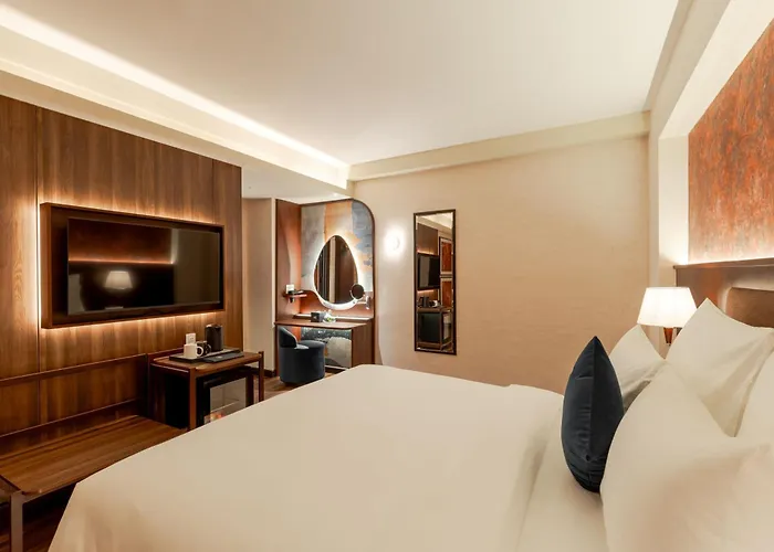 Kin Hotel Ly Tu Trong Edition Ho Chi Minh City