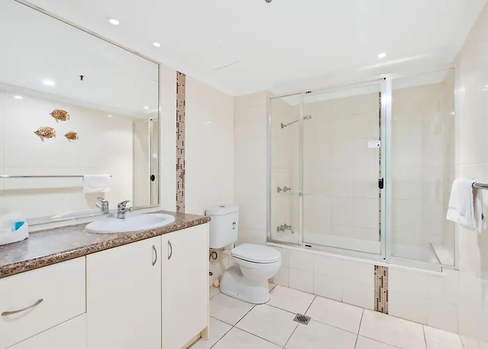 Aegean Apartments Surfers Paradise Gold Coast